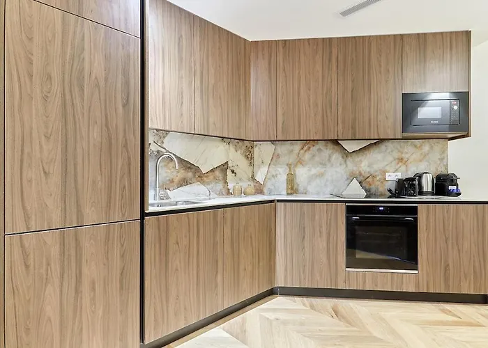 公寓 Sublime 3 Bedrooms Center Of By Prestige